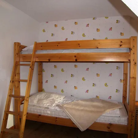 Reetgedecktes Ferienhaus Benz An D