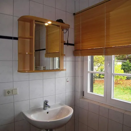 Reetgedecktes Ferienhaus Benz An D Lejlighed