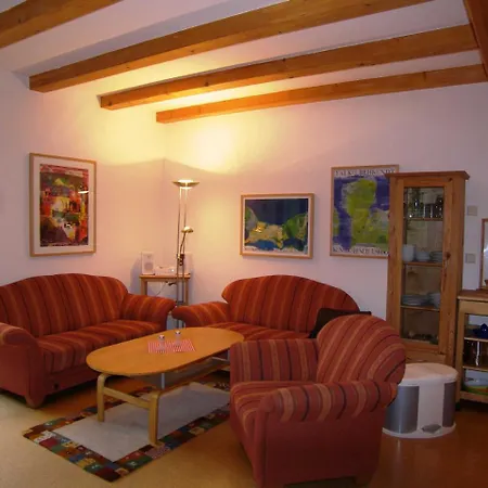 Reetgedecktes Ferienhaus Benz An D Seebad Bansin